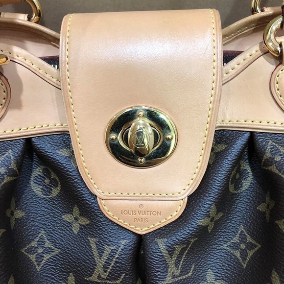 EUC Authentic Louis Vuitton Boetie MM - Picture 2 of 16